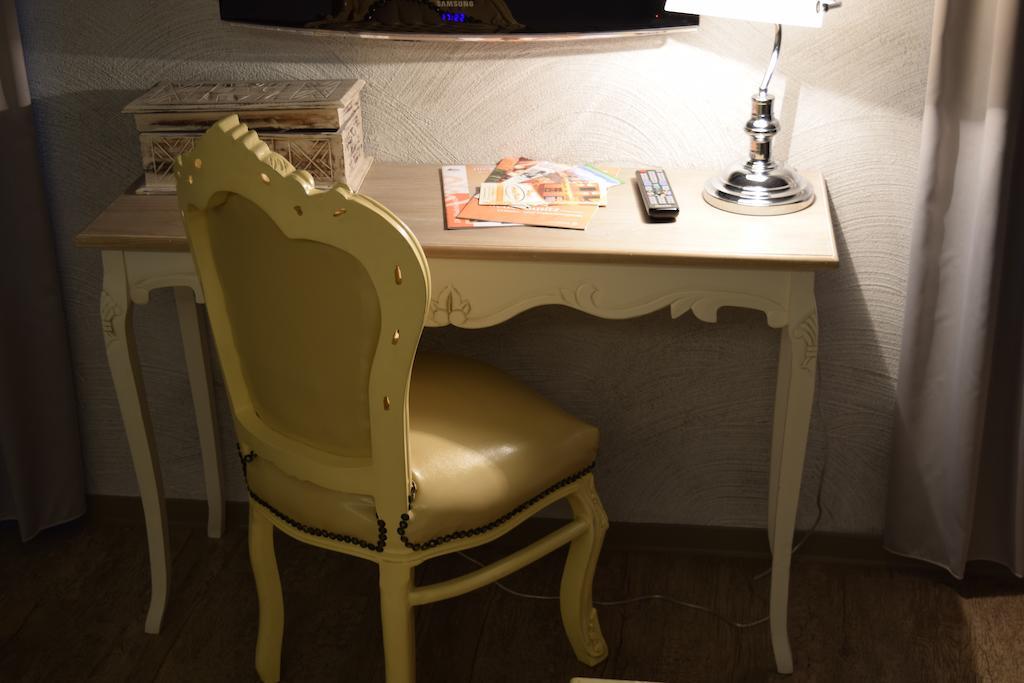 Hotel Arte Vida Ohg Spremberg Oda fotoğraf